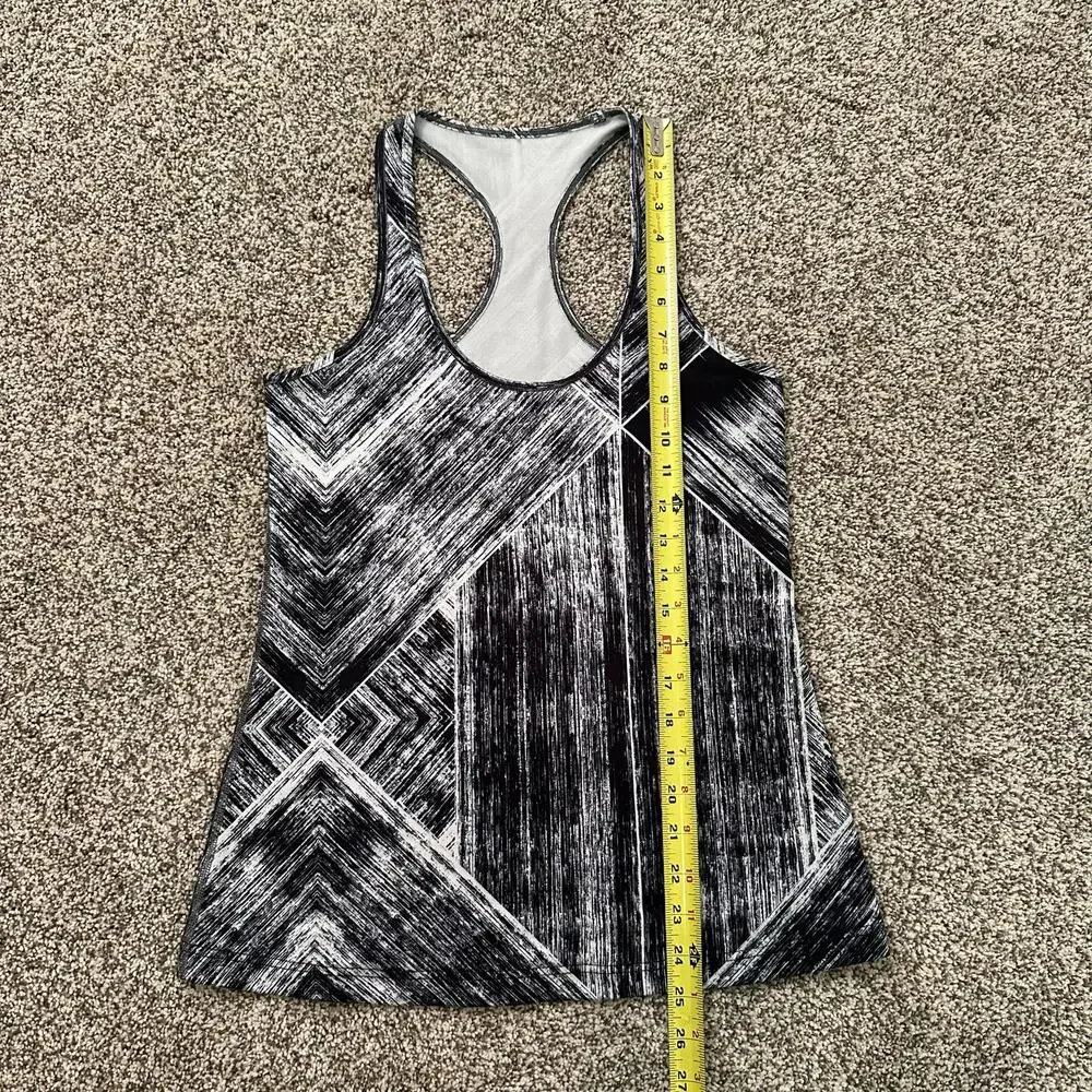 Lululemon black & white stripe pattern Cool racerback tank top